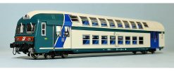 VITRAINS-3436-Carrozza-Semipilota-2-Piani-Casaralta-di-2a-classe-Trenitalia-livrea-XMPR-logo-verde.-Epoca-V.jpg